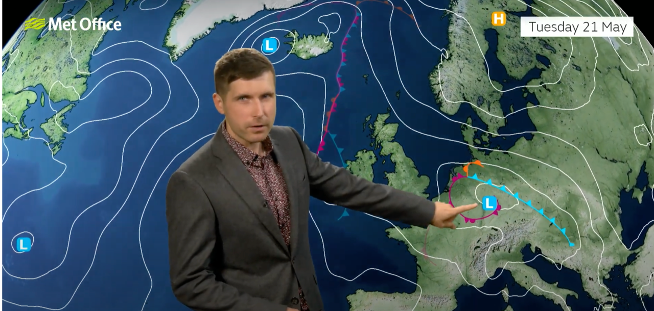 Alex Burkill warns low pressure will bring unsettled weather