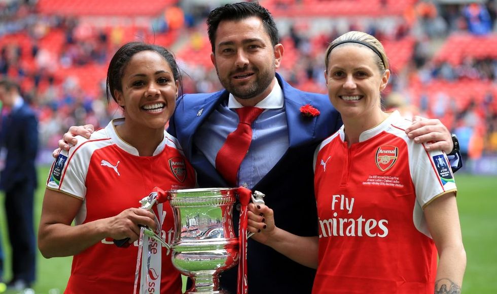 Alex Scott fell 'deeply in love' with Arsenal teammate Kelly Smith