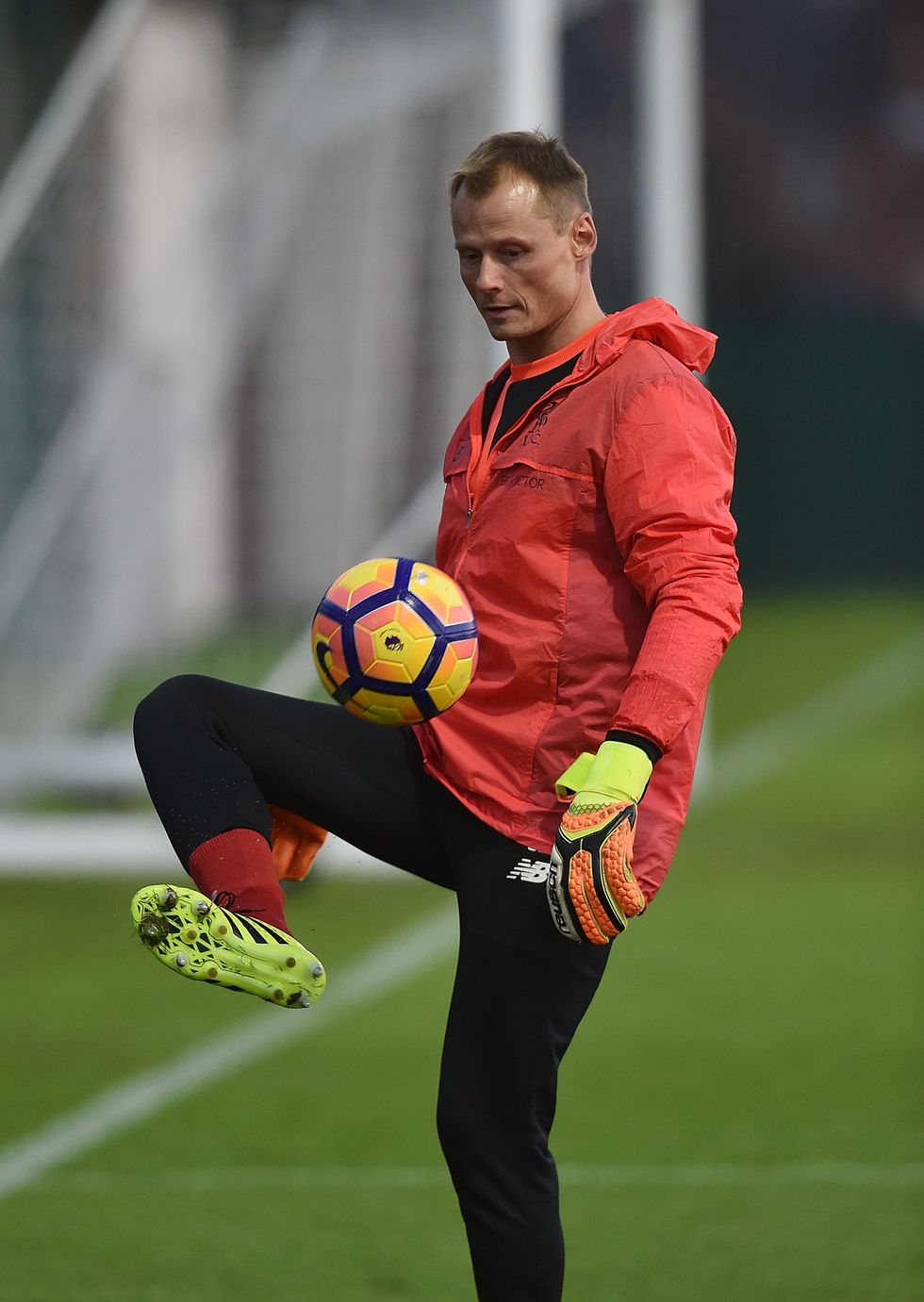 Alexander Manninger later spent time at Liverpool