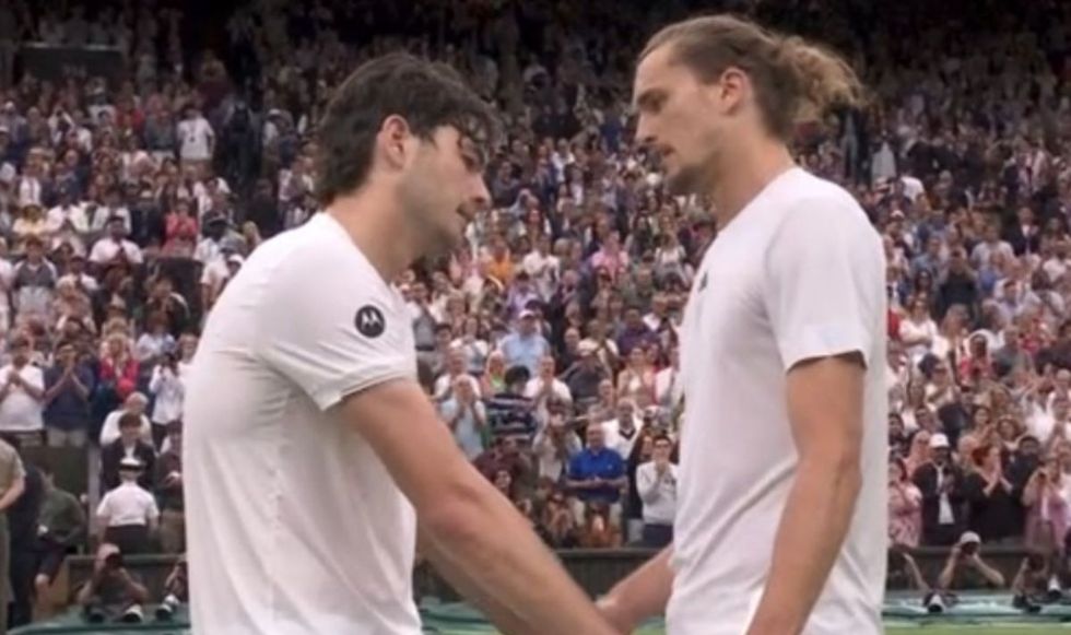 Alexander Zverev and Taylor Fritz spoke at the net for a long time