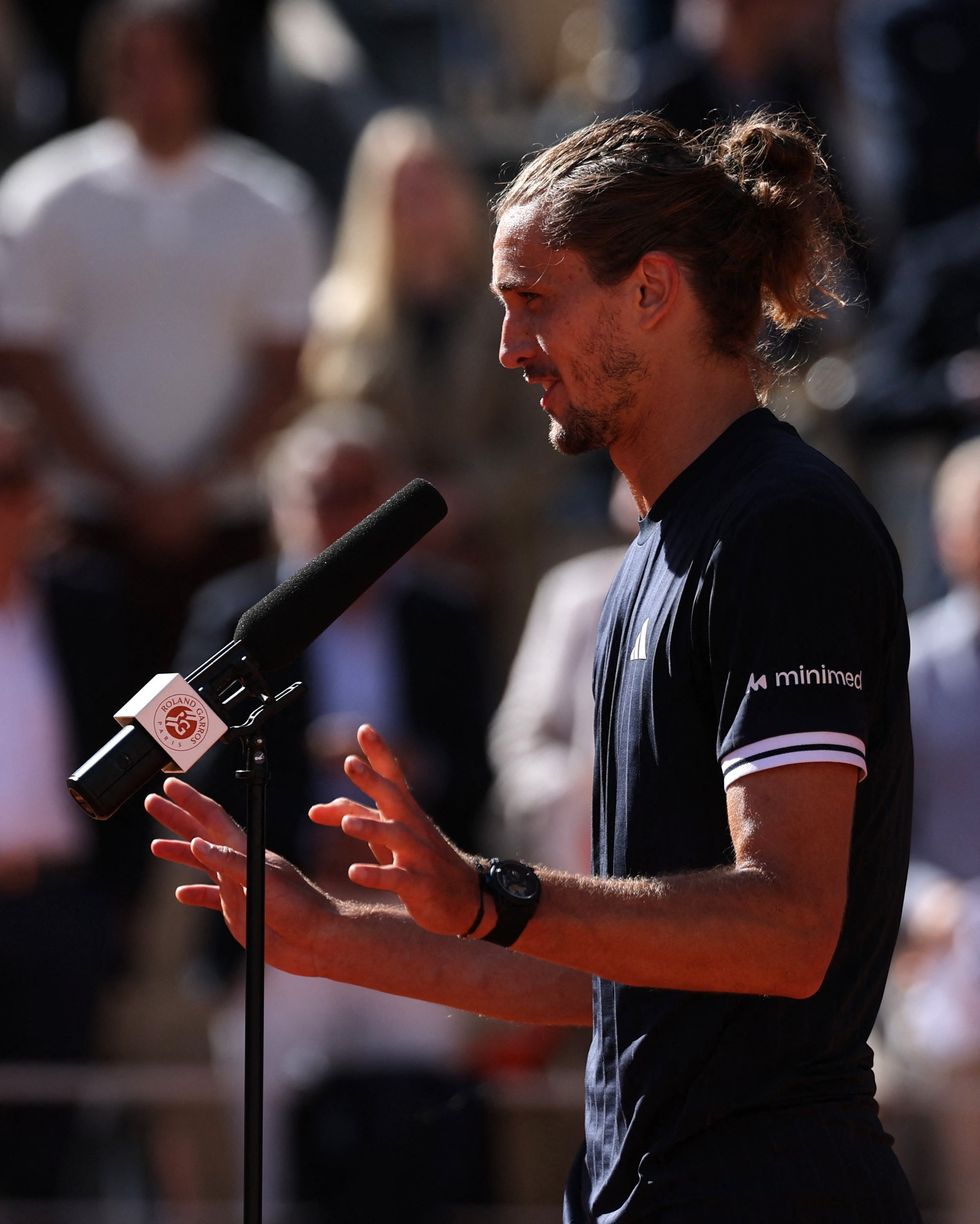 Alexander Zverev joked about the intelligence levels of other tennis players following his French Open semi-final win