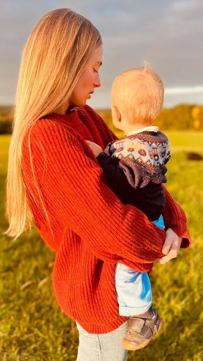 Alizee Thevenet, Inigo Gabriel Middleton