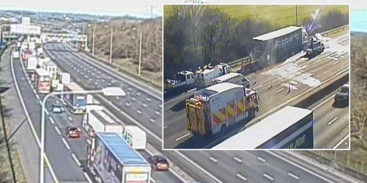 Drivers face long delays on major motorway after crash involving THREE lorries Drivers face long delays on major motorway after crash involving THREE lorries
