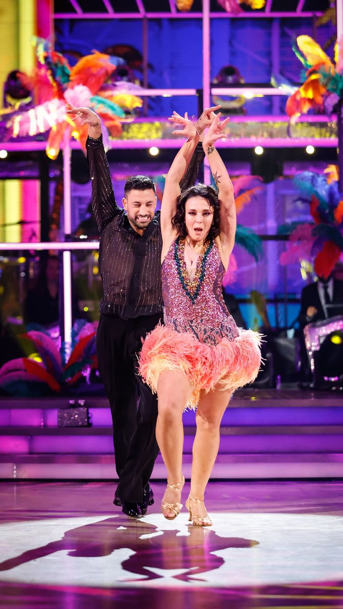 Amanda Abbington and Giovanni Pernice