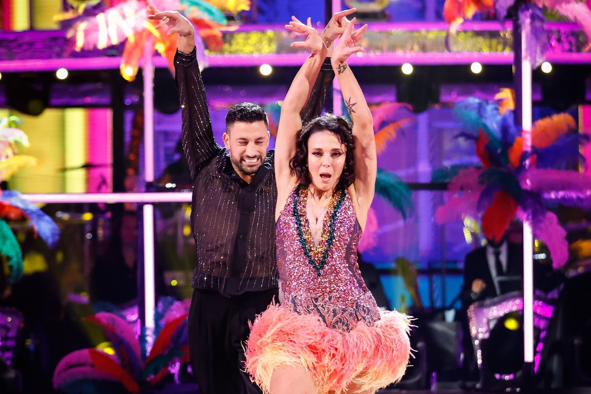 Amanda Abbington and Giovanni Pernice