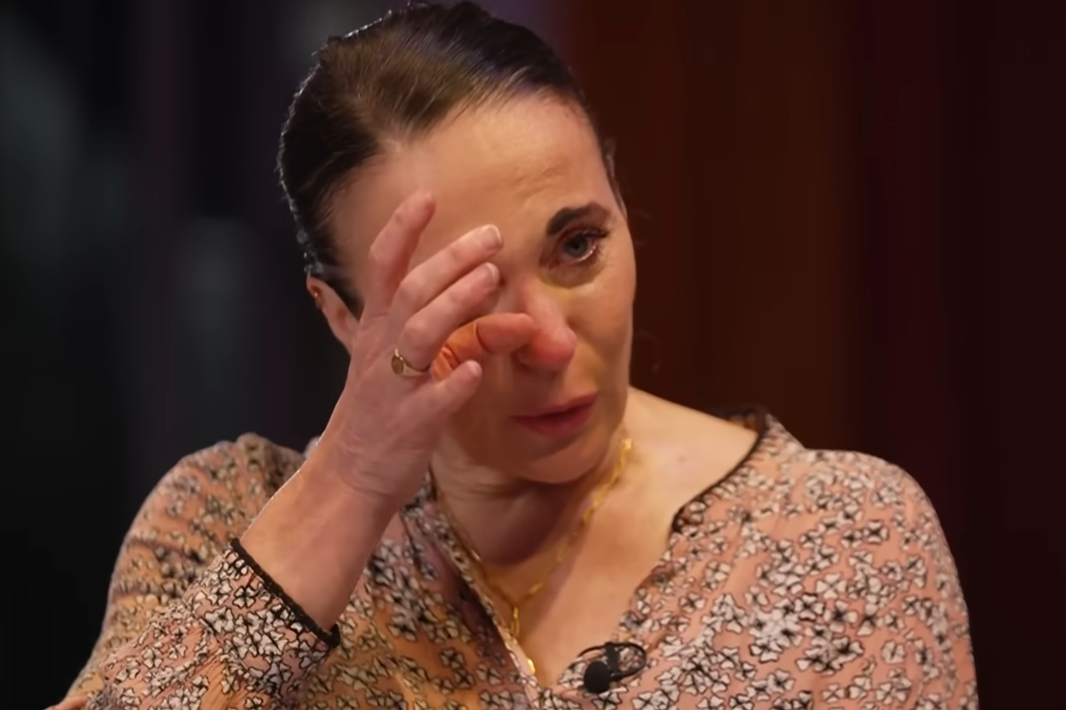 Amanda Abbington