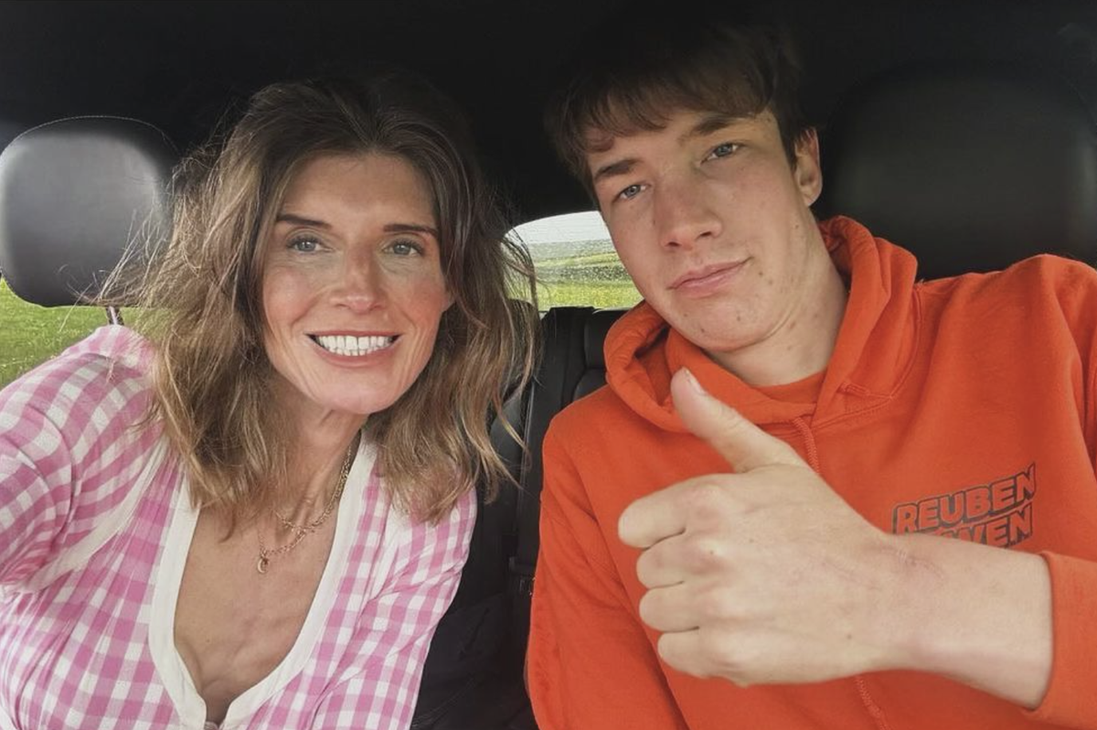 Amanda Owen and Reuben Owen