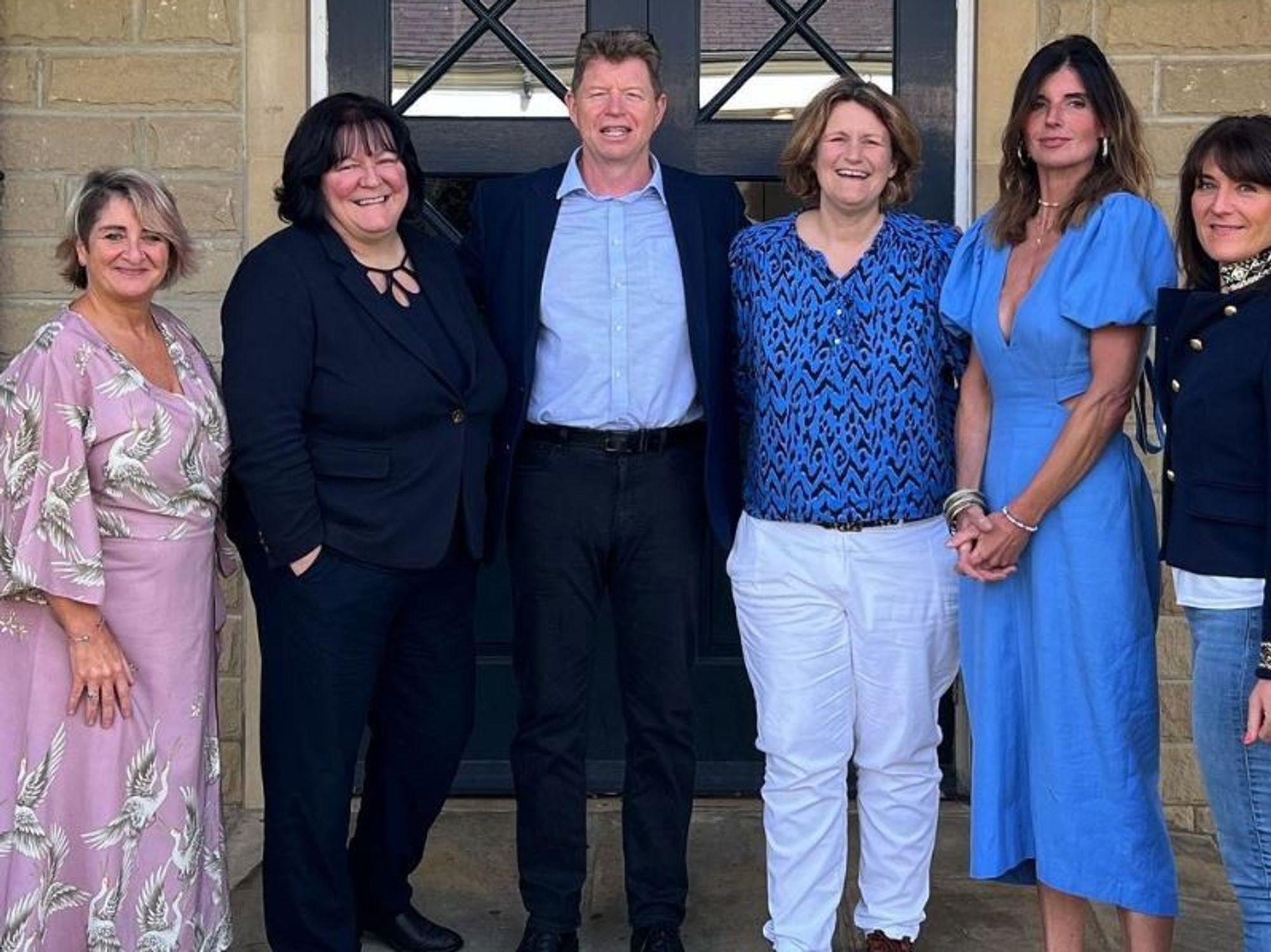 Amanda Owen (second from right)