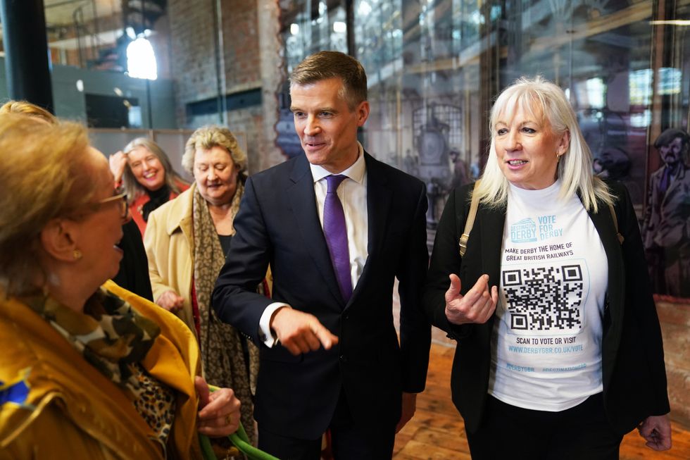 Amanda Solloway MP (right) with Transport Secretary Mark Harper (left)