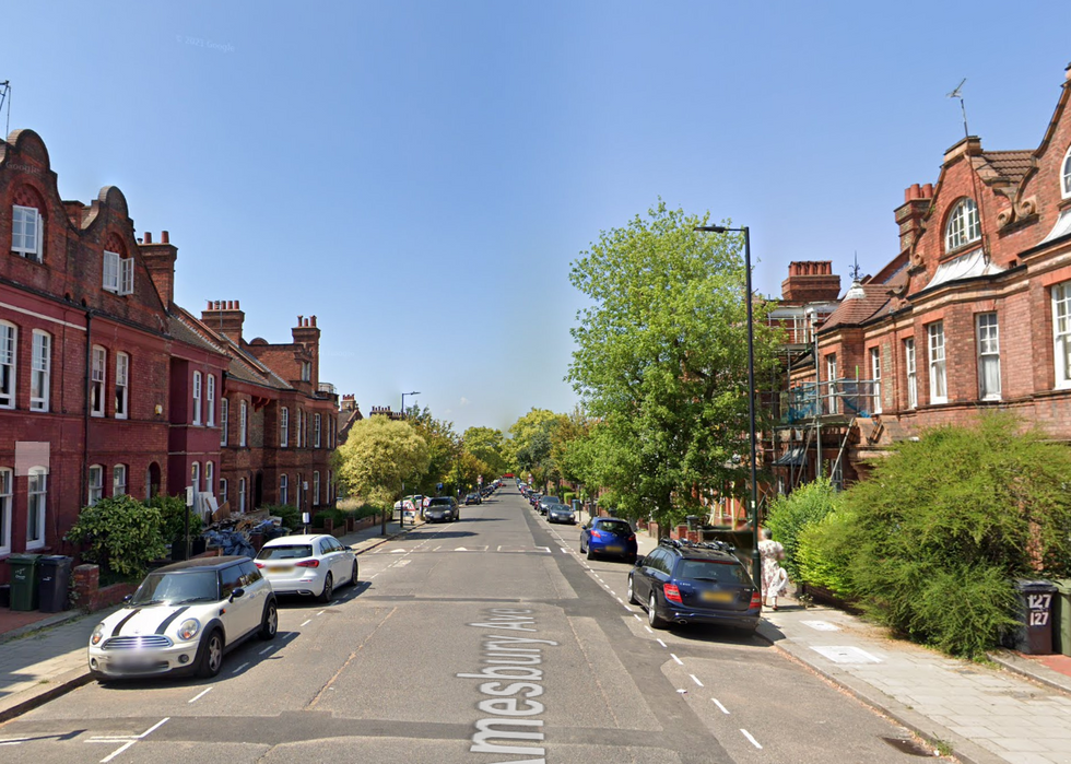 Amesbury Avenue