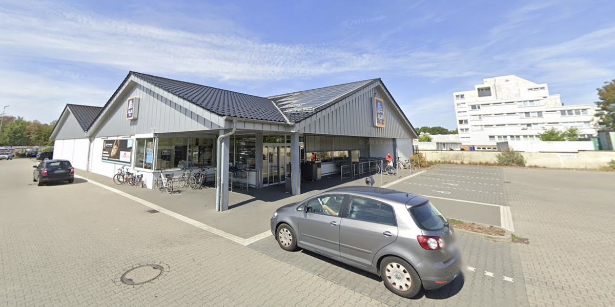 NextImg:Aldi worker shot dead by ex-partner while stacking shelves