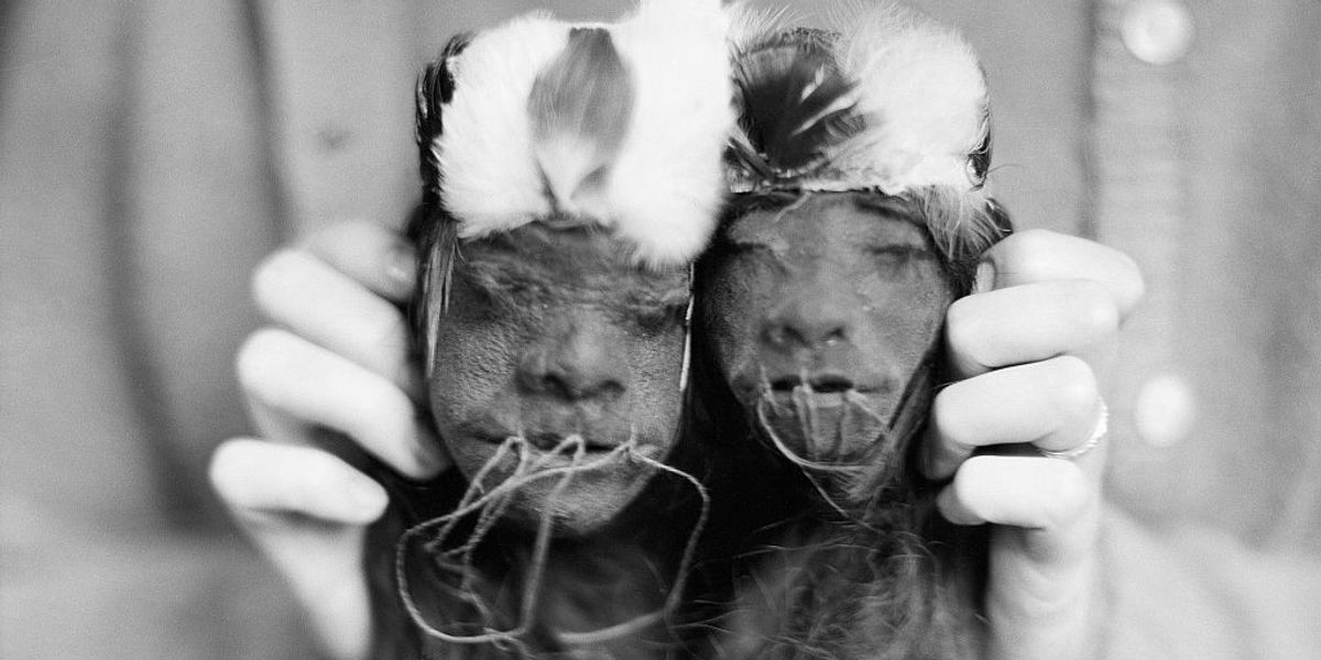 NextImg:Auction house withdraws items after native Americans complain about human remains