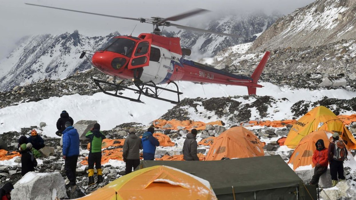 An Everest rescue