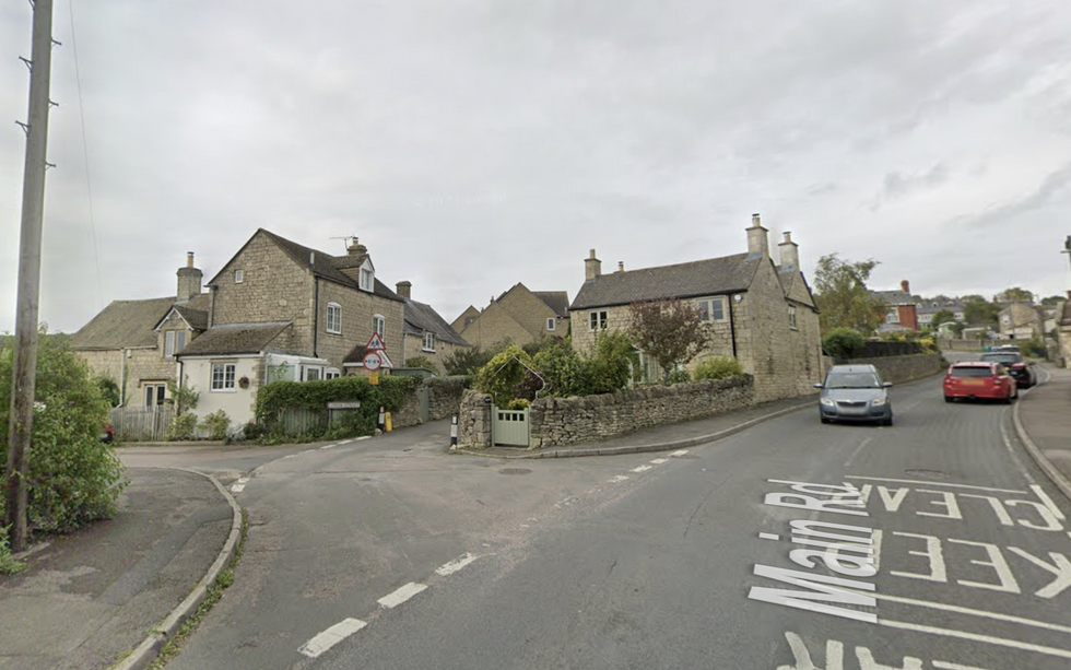 An image along the Main Road in Whiteshill