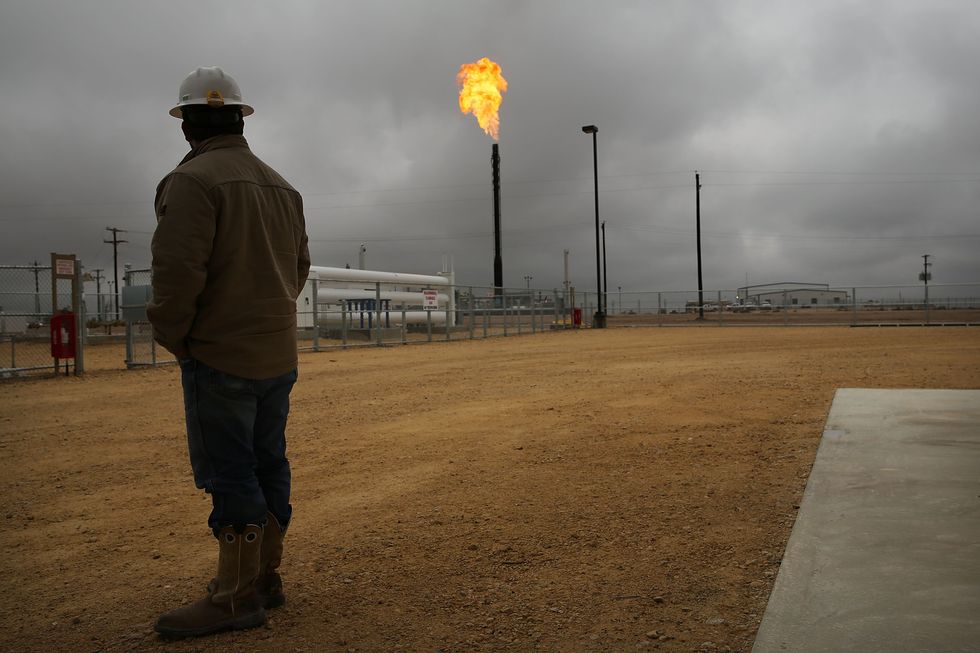 An image of a natural gas plant in Texas
