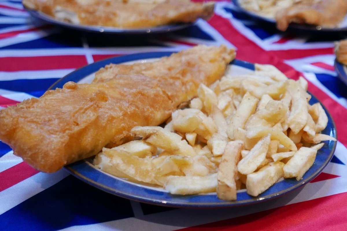 An image of a portion of fish and chips on Fish n Chickn's website