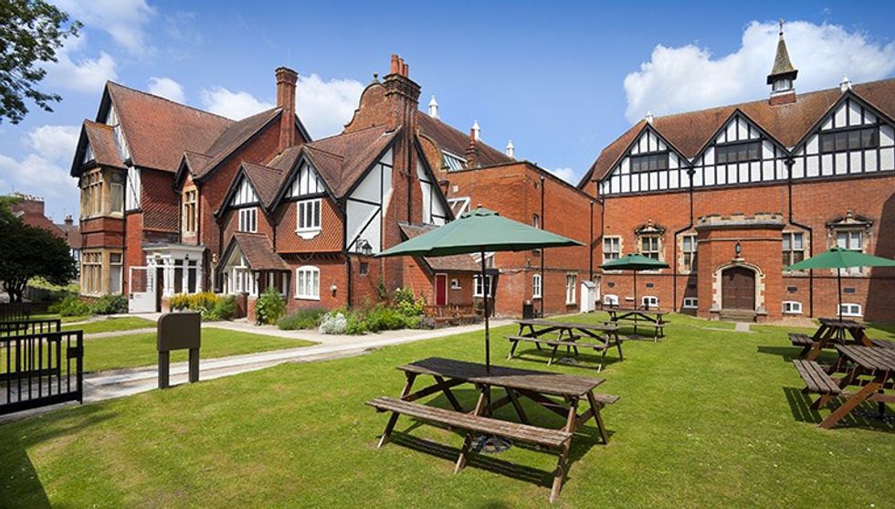 An image of the Park Street entrance to Tring Natural History Museum