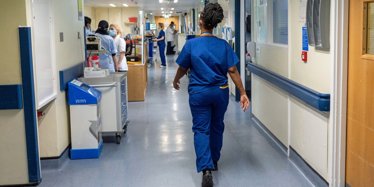 NextImg:NHS given new guidelines for how to treat trans patients with 'safety and dignity'