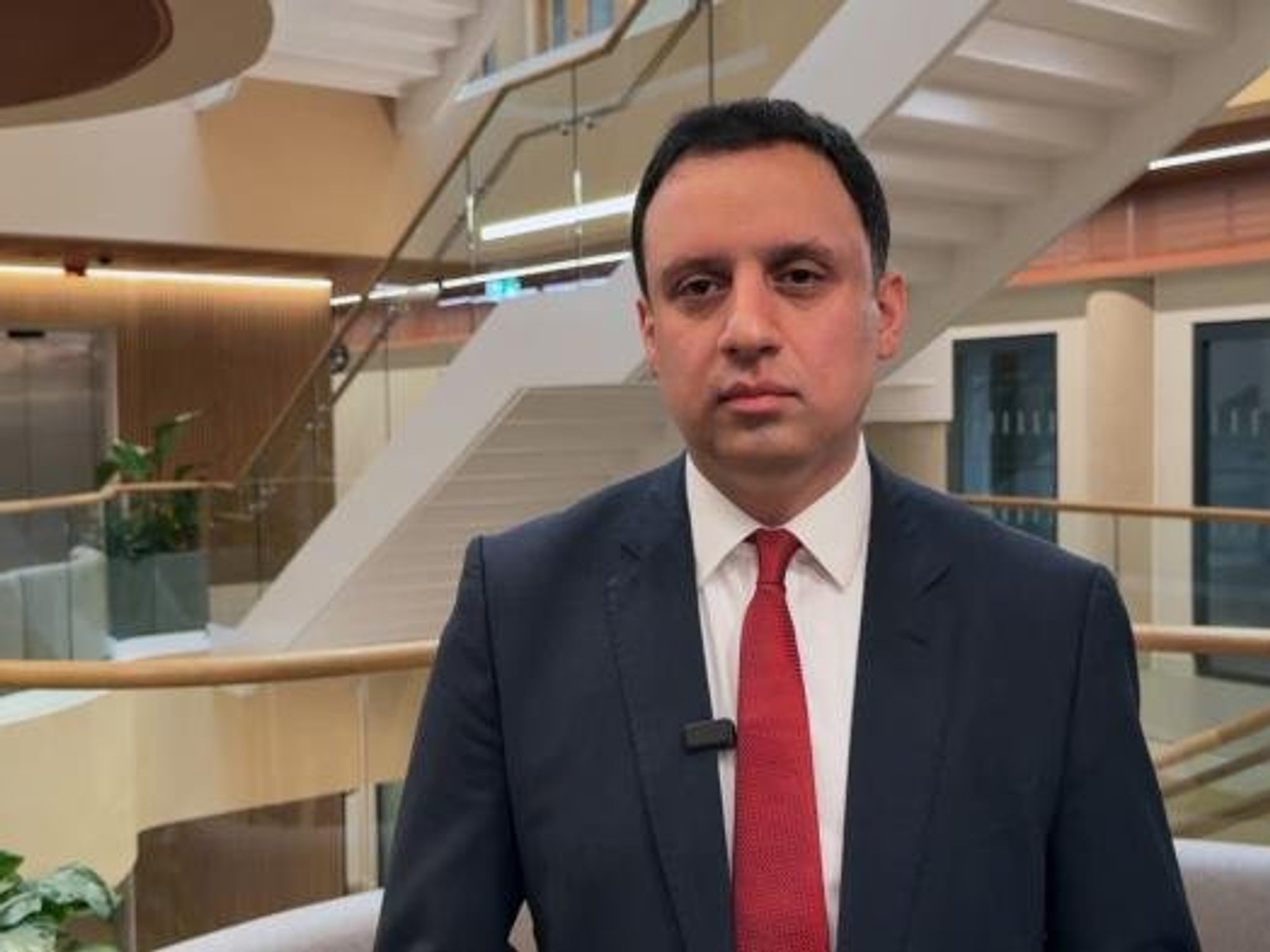 Anas Sarwar tells SNP to end 'dither and delay' over NHS plans