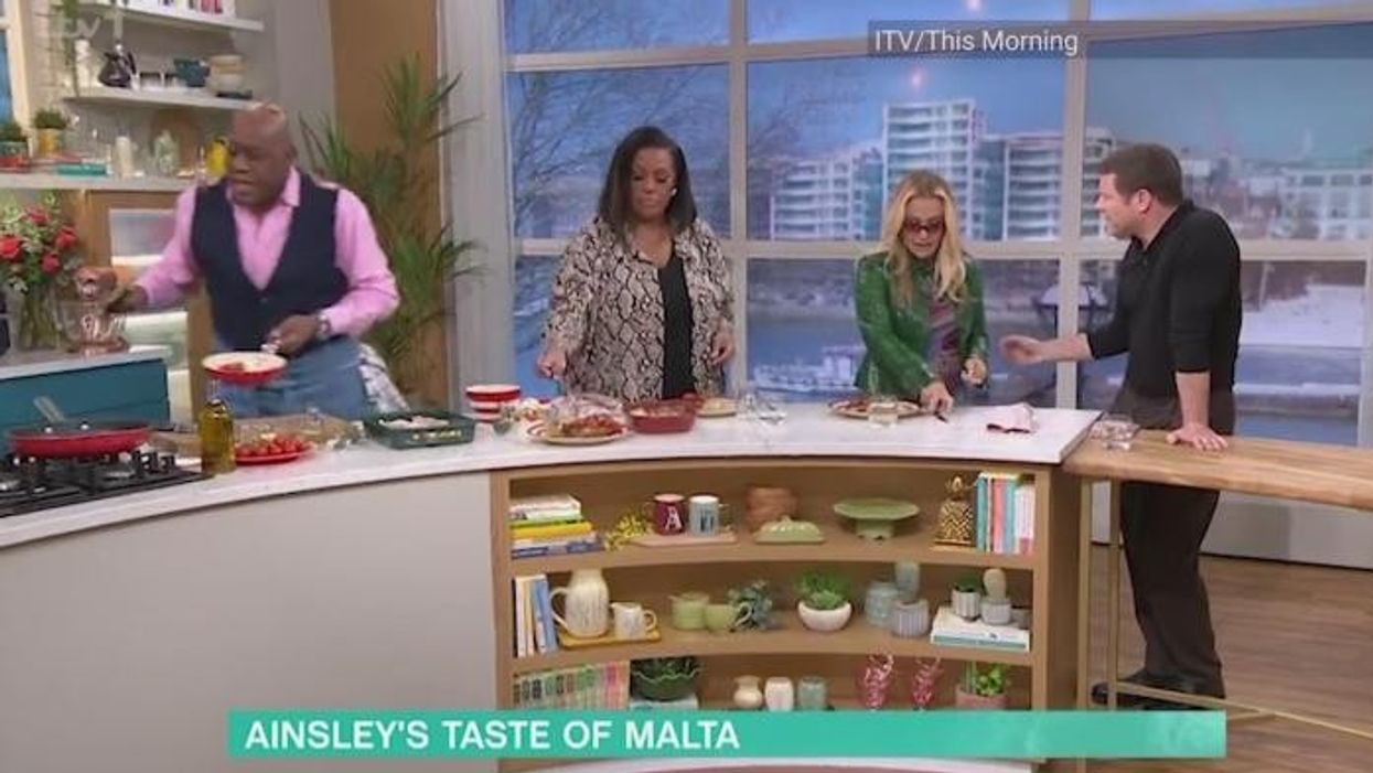 'Vegetarian' singer Anastacia branded a 'fraud' by angry vegans as they slam star for eating pork on ITV show