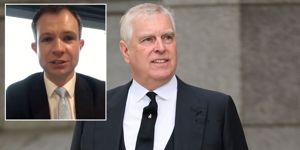 Ex-prince urged to ‘do the decent thing’ and ‘remove himself’ from the line of succession Ex-prince urged to ‘do the decent thing’ and ‘remove himself’ from the line of succession