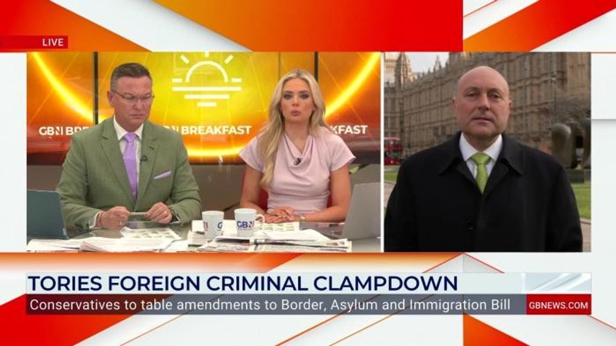 Rupert Lowe: Top Tory opens door to defection amid Reform UK civil war - ‘Desperate to get rid of Labour’