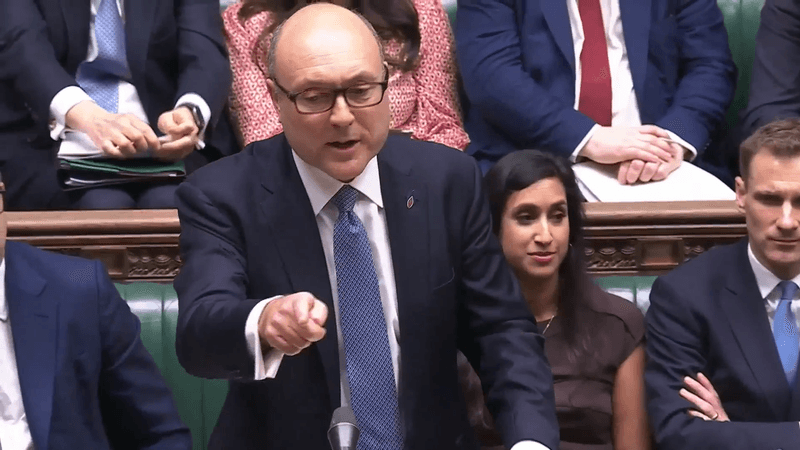 Conservatives issue blistering attack on Labour over 'cheap headlines' after pub tax relief: 'They can't even U-turn properly!'