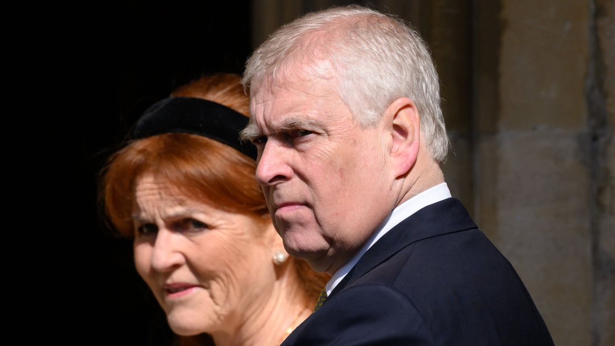 Andrew Mountbatten Windsor, Sarah Ferguson