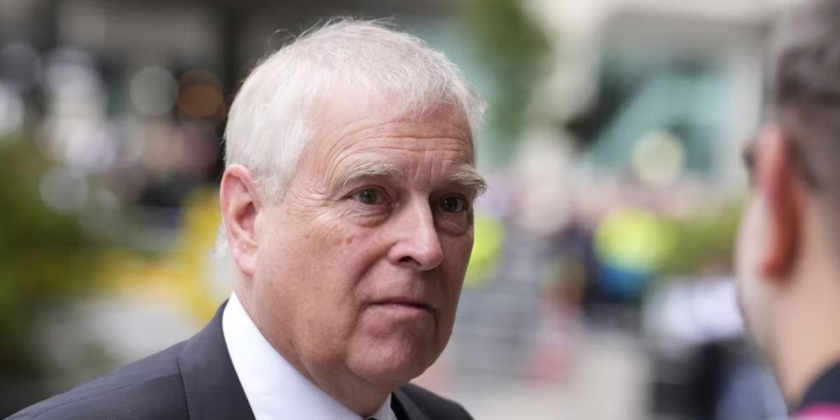 Andrew Mountbatten-Windsor discussed ‘arranging billions in loans’ with key Gaddafi ally Andrew Mountbatten-Windsor discussed ‘arranging billions in loans’ with key Gaddafi ally