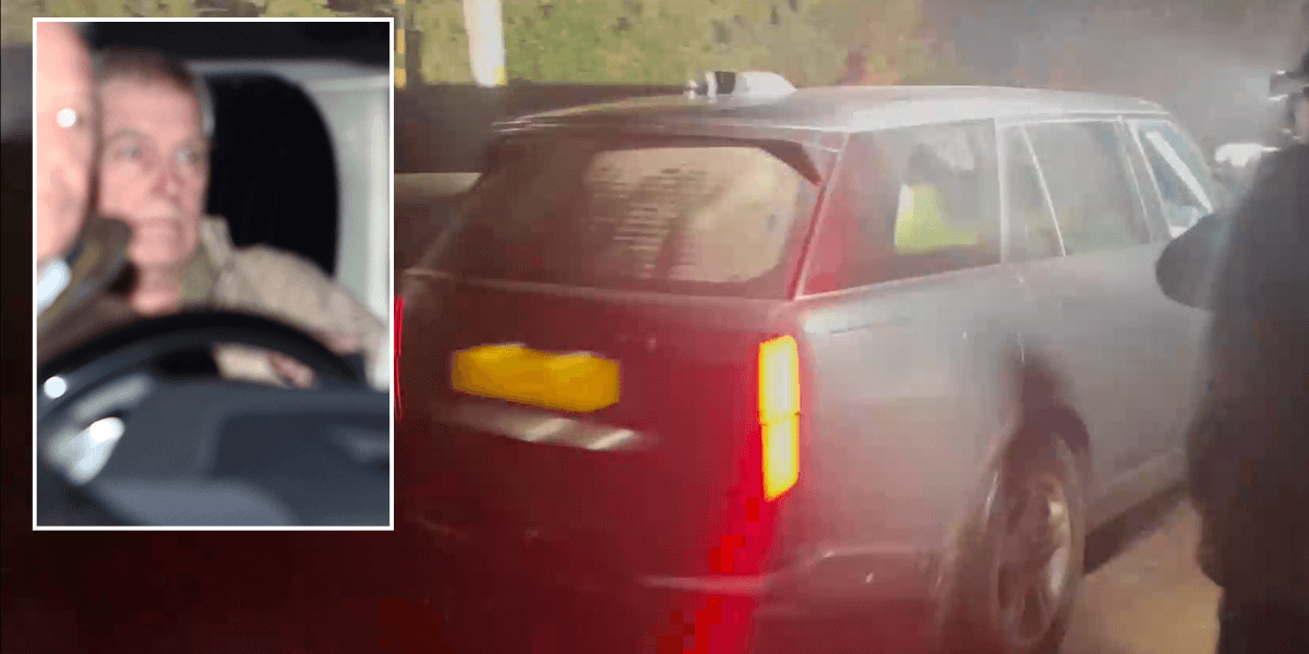 Andrew Mountbatten-Windsor arrives back at Sandringham Estate after gruelling one-hour car journey Andrew Mountbatten-Windsor arrives back at Sandringham Estate after gruelling one-hour car journey