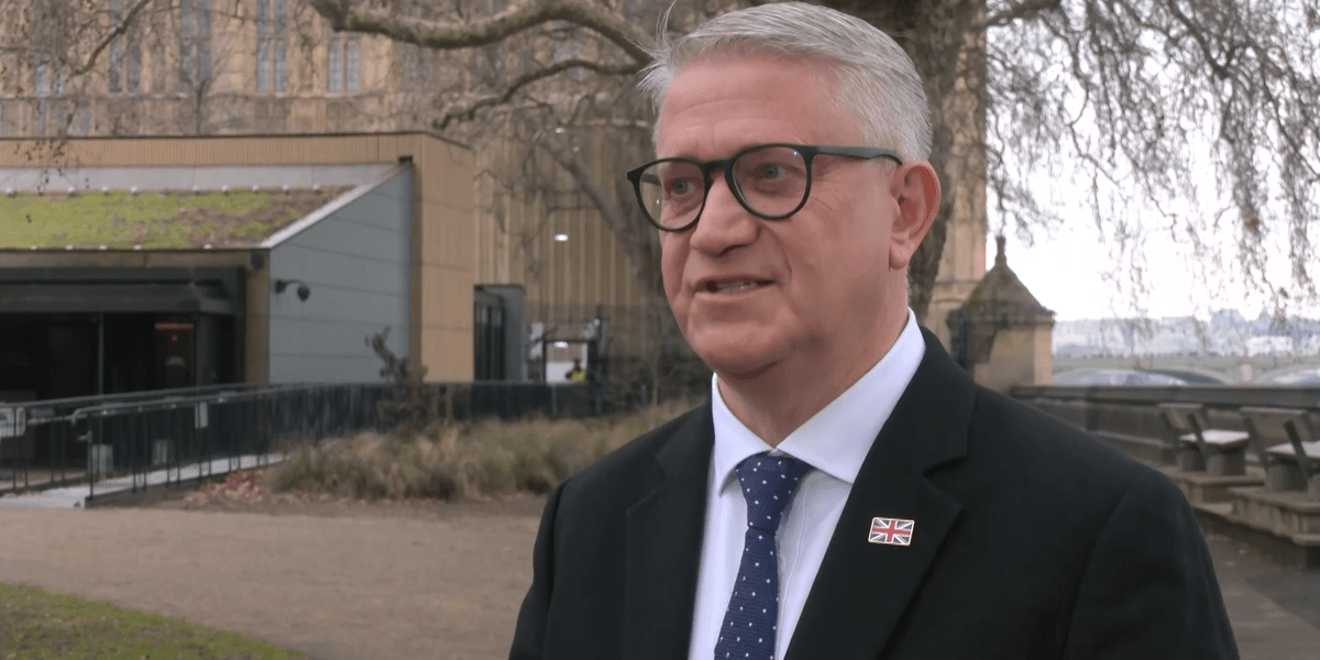 Andrew Rosindell declares Britain needs ‘radical change’ and calls for end to Labour’s ‘socialist downward spiral’ Andrew Rosindell declares Britain needs ‘radical change’ and calls for end to Labour’s ‘socialist downward spiral’