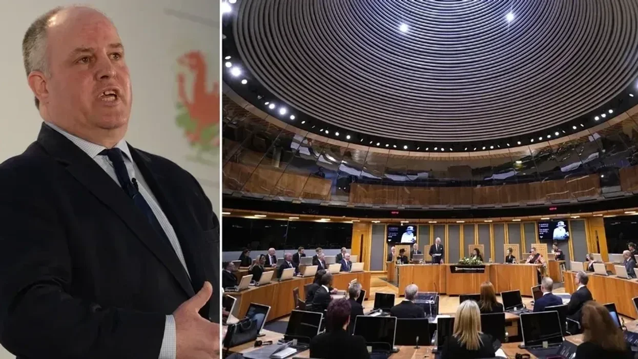 Andrew RT Davies/Senedd