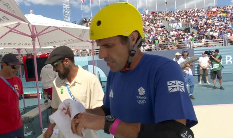 Olympics fans rage at judges as Team GB 51-year-old skateboarder Andy MacDonald left bleeding