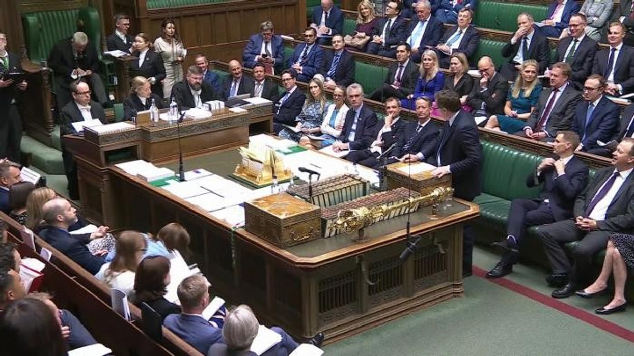 Rachel Reeves issues warning to welfare rebels as Labour in 'panic mode'