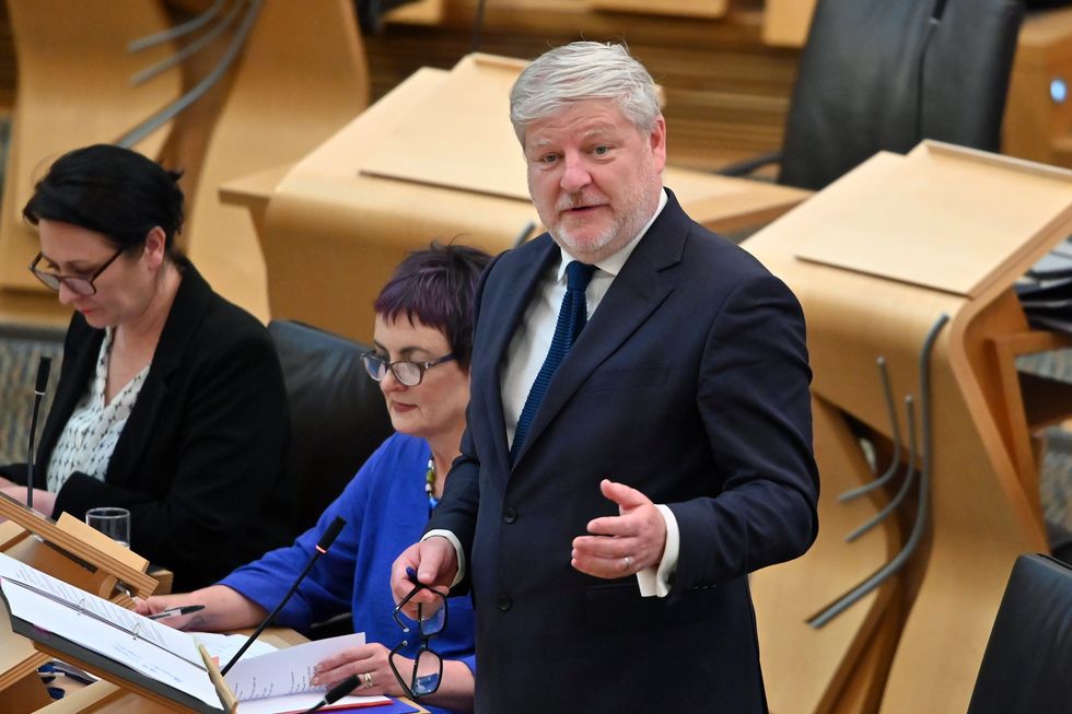 Angus Robertson