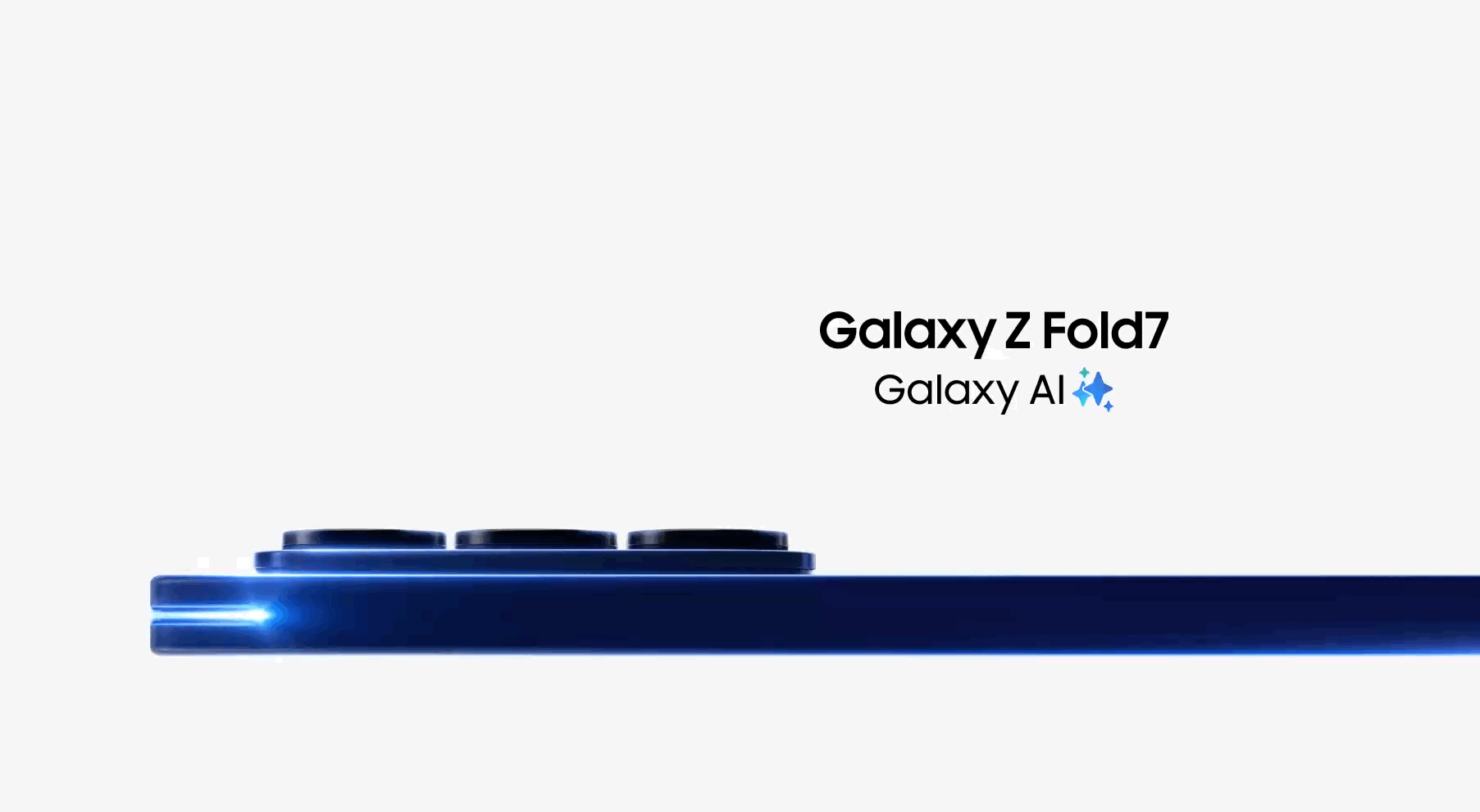 animated GIF showing the Galaxy Z Fold 7 opening up to show-off the new larger touchscreen