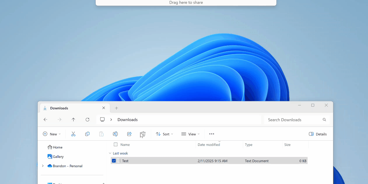 animated gif showing the new file sharing feature coming in windows 11