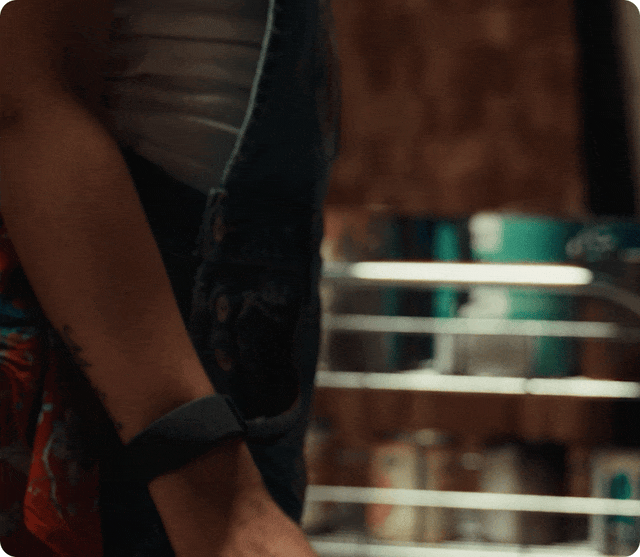 animated GIF showing the new Meta Neural Band working