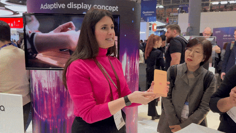 animated gif shows the process of placing the rollable motorola on your wrist