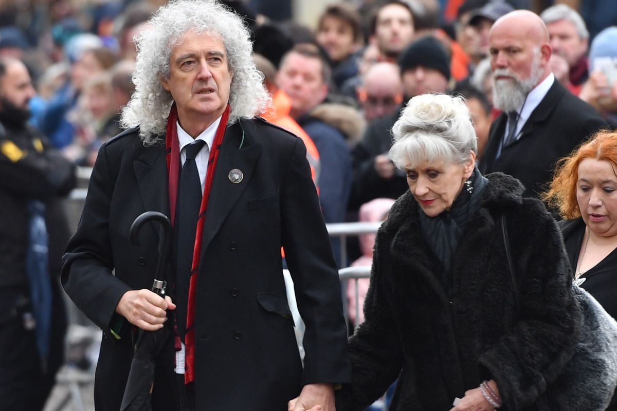 Anita Dobson and her husband Brian May