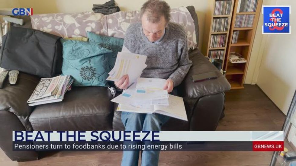 Army veteran 'doesn't know if he'll be alive at Christmas' as he makes choice between eating and heating