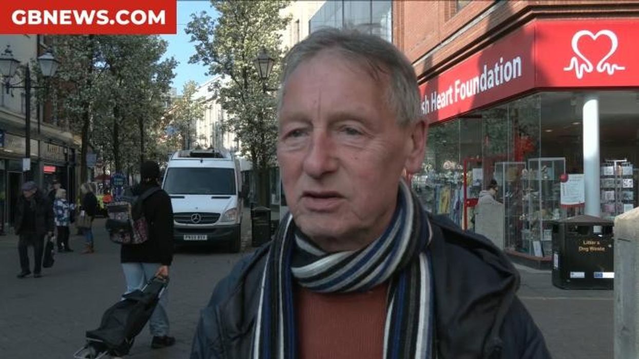 UK airport CLOSED after plane undercarriage 'collapses' following emergency landing