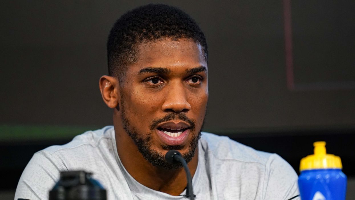 Anthony Joshua boxing Robert Helenius