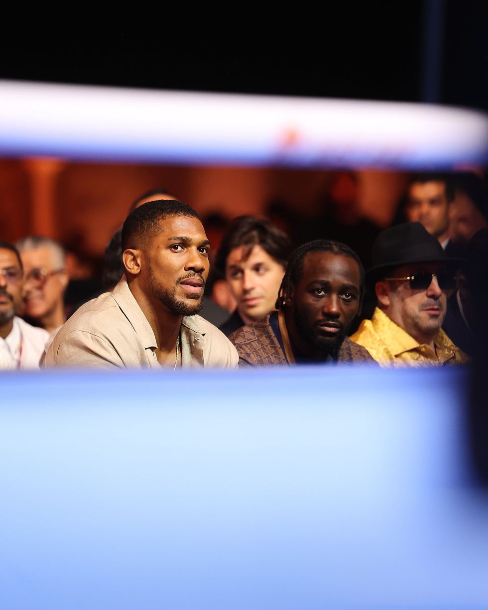 Anthony Joshua has admitted he believes Rico Verhoeven should have been allowed to continue against Oleksandr Usyk after the controversial stoppage that has divided the boxing world