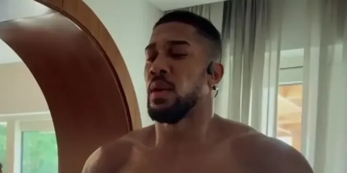 Anthony Joshua issues cryptic message to Tyson Fury just days after brutally snubbing face off Anthony Joshua issues cryptic message to Tyson Fury just days after brutally snubbing face off