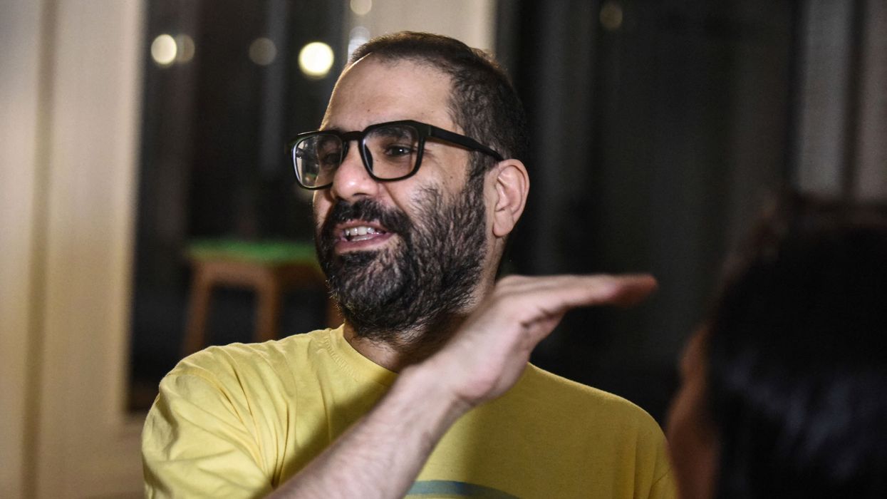 'Anti-British' Egyptian activist now APOLOGISES for social media posts after mass outrage