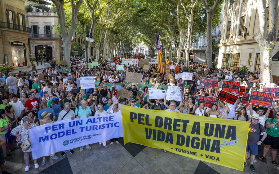 Anti-tourist protests Majorca