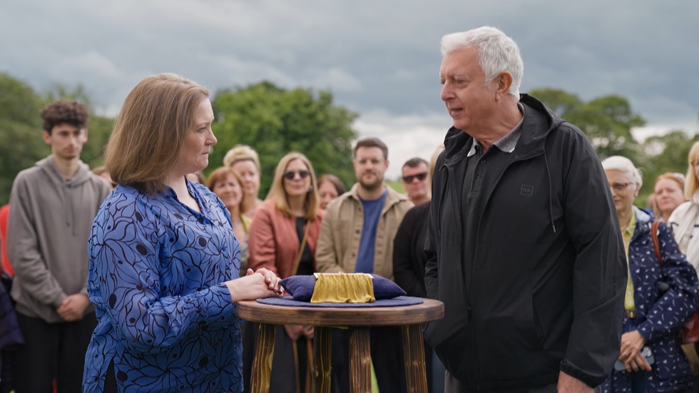 Antiques Roadshow gold handbag
