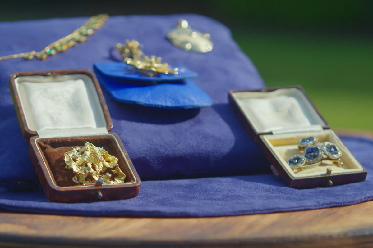 Antiques Roadshow jewels