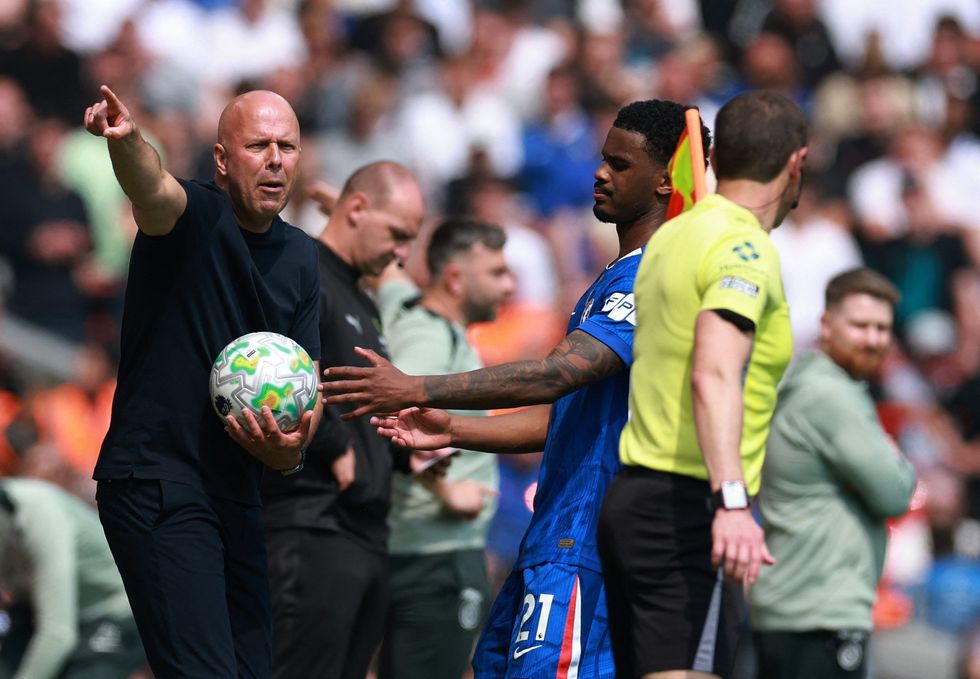 Arne Slot has hit back at booing Liverpool fans after taking Rio Ngumoha off